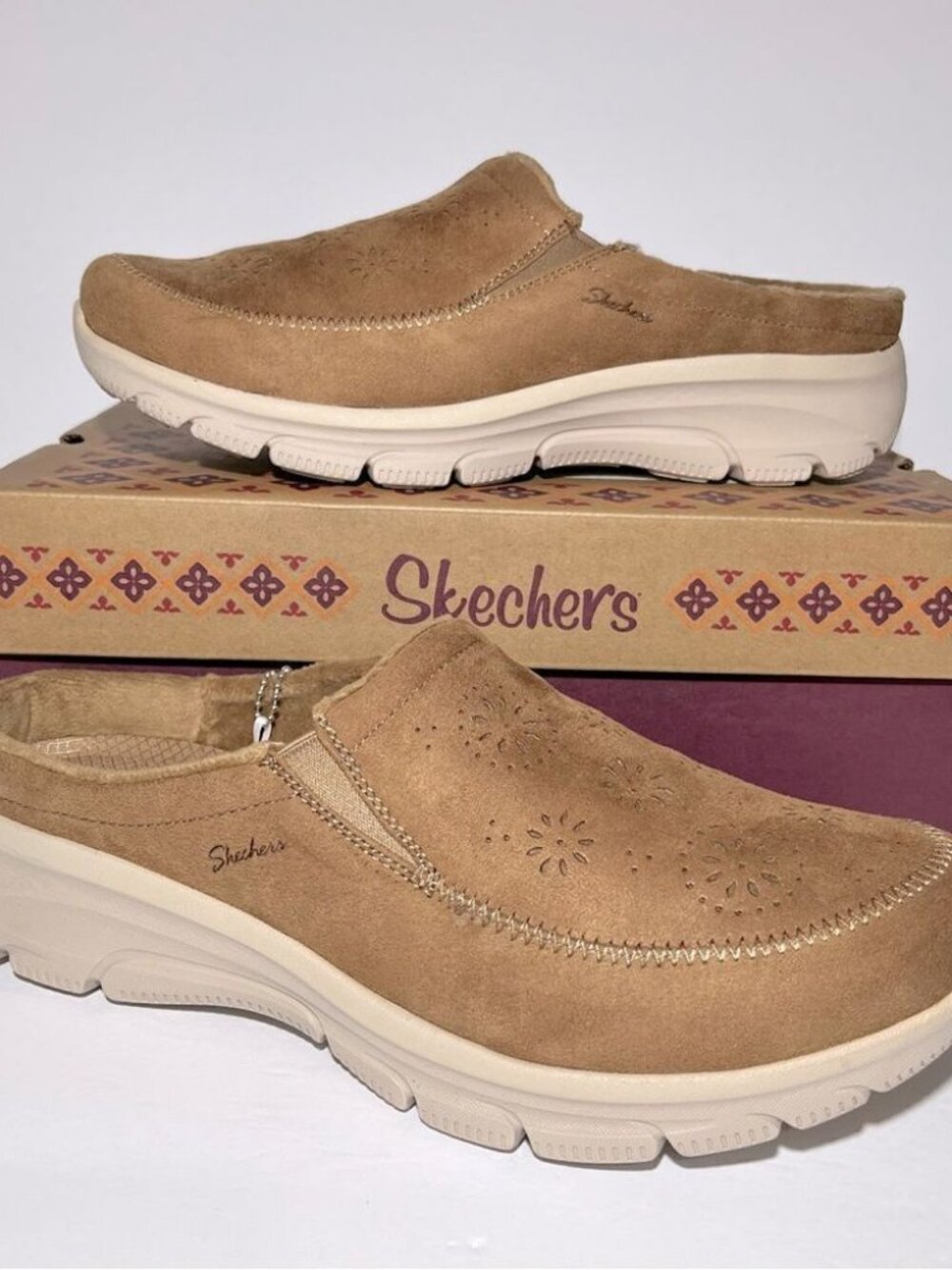 Skechers Sweet Moves Easy Going Water Repellent Clogs